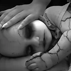 brittle_skin_baby ( gothicwallz.blogspot.com)