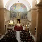 01, en la iglesia, marca