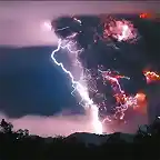 Chaiten. Volcan en erupcion 1