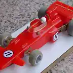 2-Lotus Fittipaldi vermelha