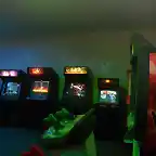 COOL EMPLOYEE GAME ROOM