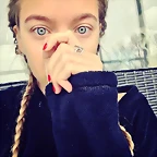 amandalinneas__2015-11-16_06-01-01