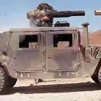 Hmmwv lanzando un misil TOW