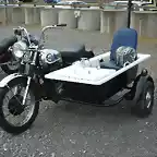 Moto con sidecar lavabo