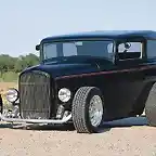 kolmos-sedan-hot-rod-2