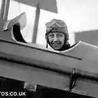 aviation-pioneers-amy-johnson-london-1930
