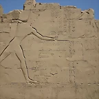 800px-Thutmose_III_at_Karnak