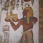 450px-KhonsuTemple-Karnak-RamessesIII-2
