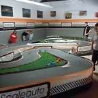 F1_ 004