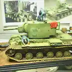 KV332