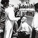 JUAP II HUMILLANDO PUBLICAMENTE AL CURA ERNESTO