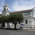 Catedral-Vieja-de-Cuenca-Ecuador