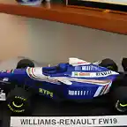 12 WILLIAMS-RENAULT FW19