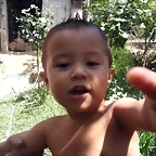 Un niito llamado Giovanny, hijo de nuestra vecina