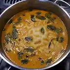 Sopa de galeras con hierbabuena