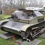 v46245_Polish WW2 TKS tankette 2