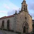800px-Iglesia_de_Santiago_de_Bembrive_2