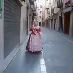 traje rojo