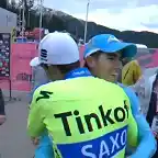 Landa-y-Contador-abrazo