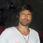 Hugo Pub Ganda