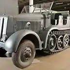 1935-45-Damlier-Benz-DB10-SdKfz-8-12-Ton-Half-Track-Prime-Mover