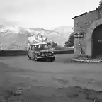 mini-cooper-racing-at-1965-rallye-monte-carlo