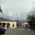 PLAZA DE CAFAYATE ( SE VIENE LA LLUVIA...)
