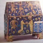 arqueta relicario de Sta.Valeria, 1200-1210, Limoges. Museo de la Catedral de Orense