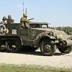 1200px-M3_Half_Track,_Thunder_Over_Michigan_2006