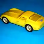 32-revell-vintage-ferrari-250-gt_yellow 3