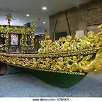 felipe-iv-falua-or-royal-boat-royal-faluas-museum-aranjuez-madrid-a76hxr