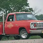 1978_dodge_lil_red_express_truck+right_front_view