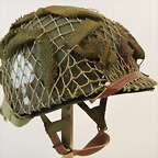 Casco de combate del 506 Reg. de la 101 Divisin Aerotransportada en la WWII