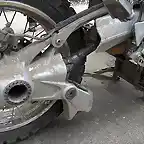 swing-arm-bmw-broken2