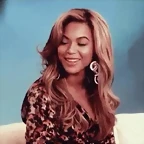 Mar?a gif twitter 8-3-2016