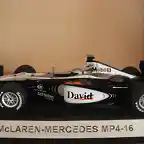 22 McLAREN MP4-16