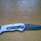 GM clip lateral