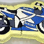 suzuki_bike_cake_7