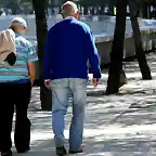 pensionistas paseando