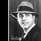 CMS_1292209610316_carlos-gardel