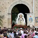 004, la virgen y estandarte