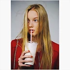 misskarolina_official_2015-08-19_05-45-36