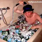 beer-can-bath[1]