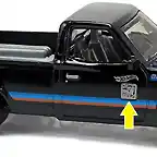 2017 HW Hot Trucks Datsun-620-l