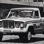 ika-jeep-gladiator