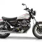 moto-guzzi-v9-roamer-latdx-bianco