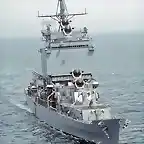 Navio lanza misiles USS Long Beachjpg