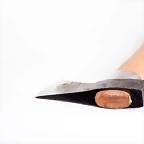 425-outdoor-axe_5-2-1440x1025