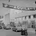 Italien - Padua - Verkehrspolizei begleitet eine Auto Rally, 1955