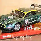 scalextric-62060-aston-martin--194270964_1